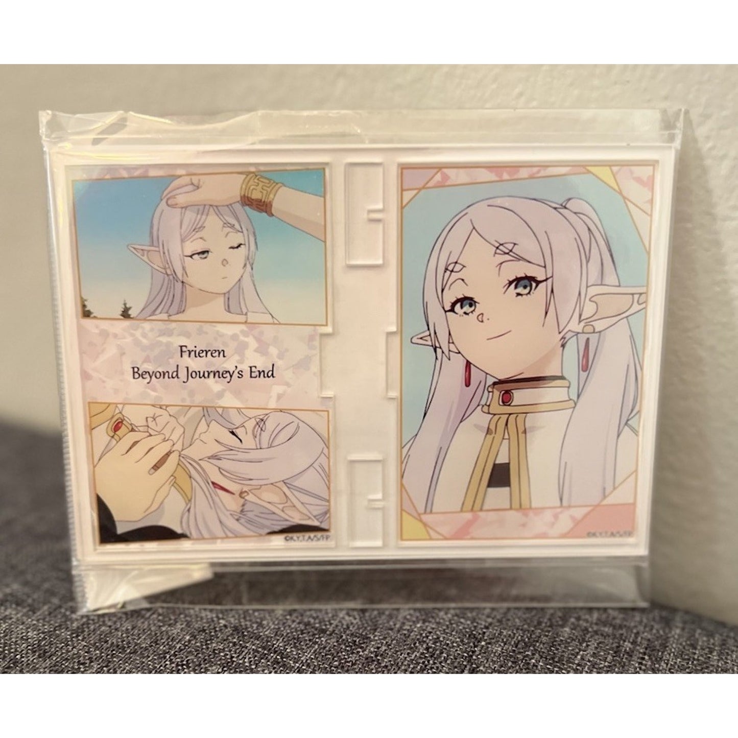 Frieren: Beyond Journey’s End Twinkle Photo Frame Acrylic Stand