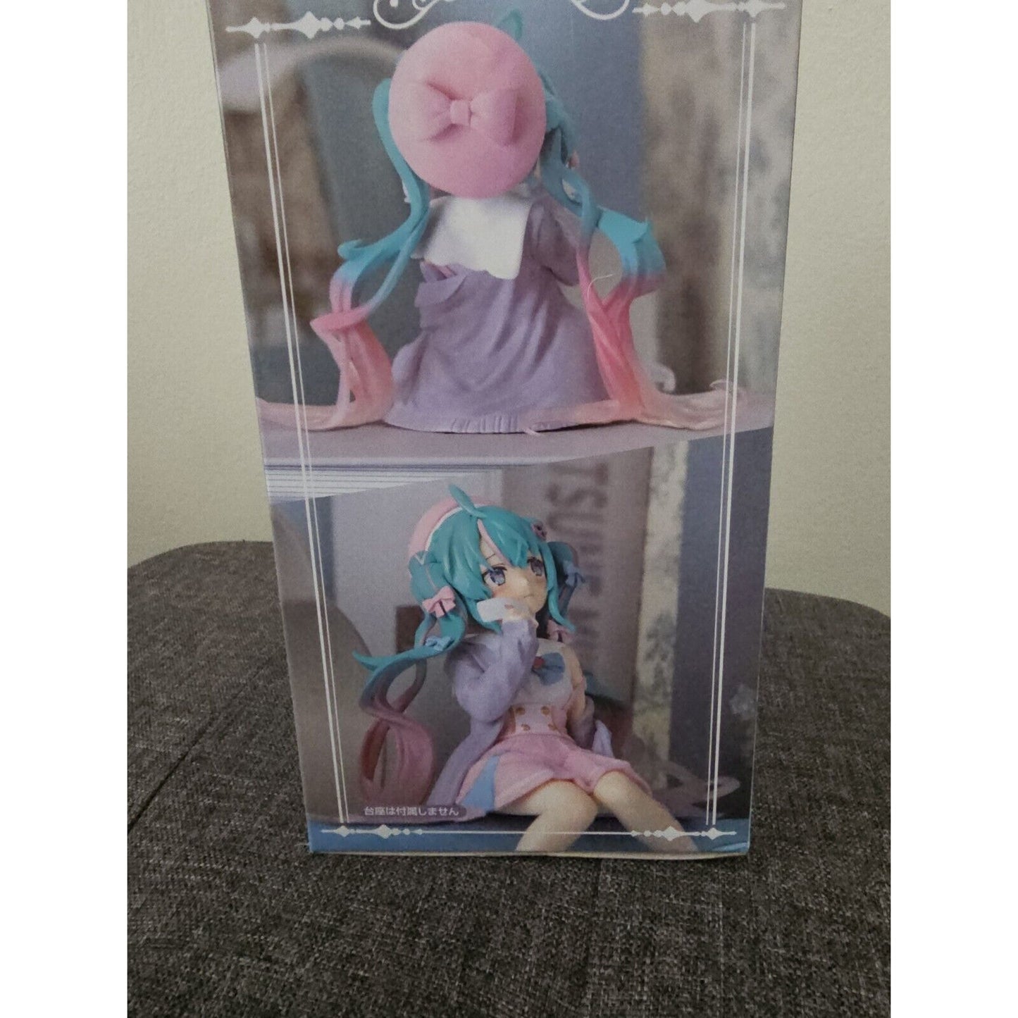 Hatsune Miku Love Sailor Purple Color Noodle Stopper Figure Brand New in Box