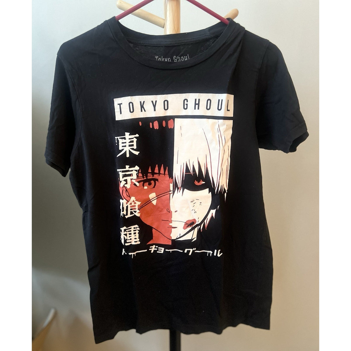 Tokyo Ghoul Size M Funimation Slightly Used Ken Kaneki Shirt