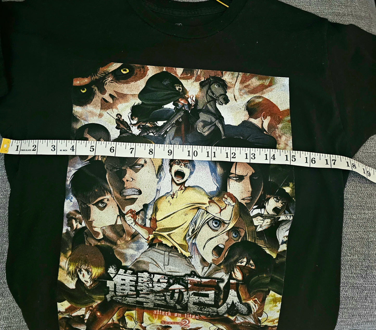 Attack On Titan Season 2 Womens M Shirt