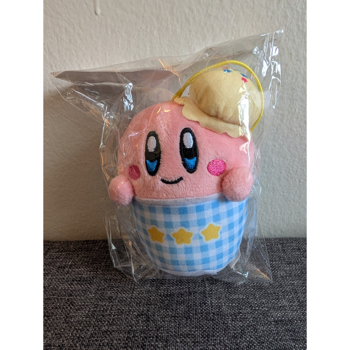 Kirby Ice Cream Cup Small Plush Keychain Furyu