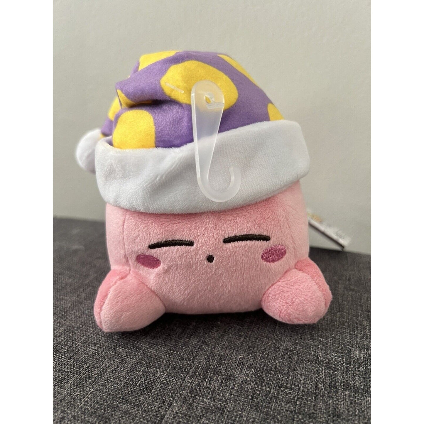 SAN-EI KP61 Kirby All Star Collection Sleep Kirby Plush Toy, Size S, Height 4.7