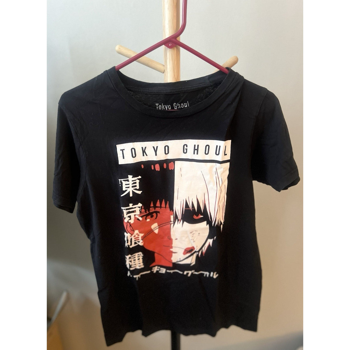 Tokyo Ghoul Size M Funimation Slightly Used Ken Kaneki Shirt