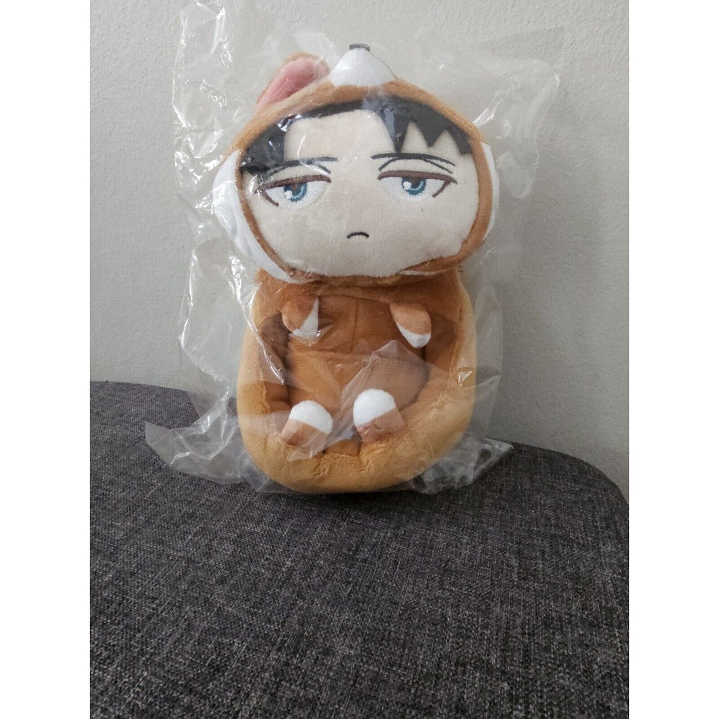 Attack On Titan Levi Ackerman Smartphone Stand Plush 7" Anime US Seller