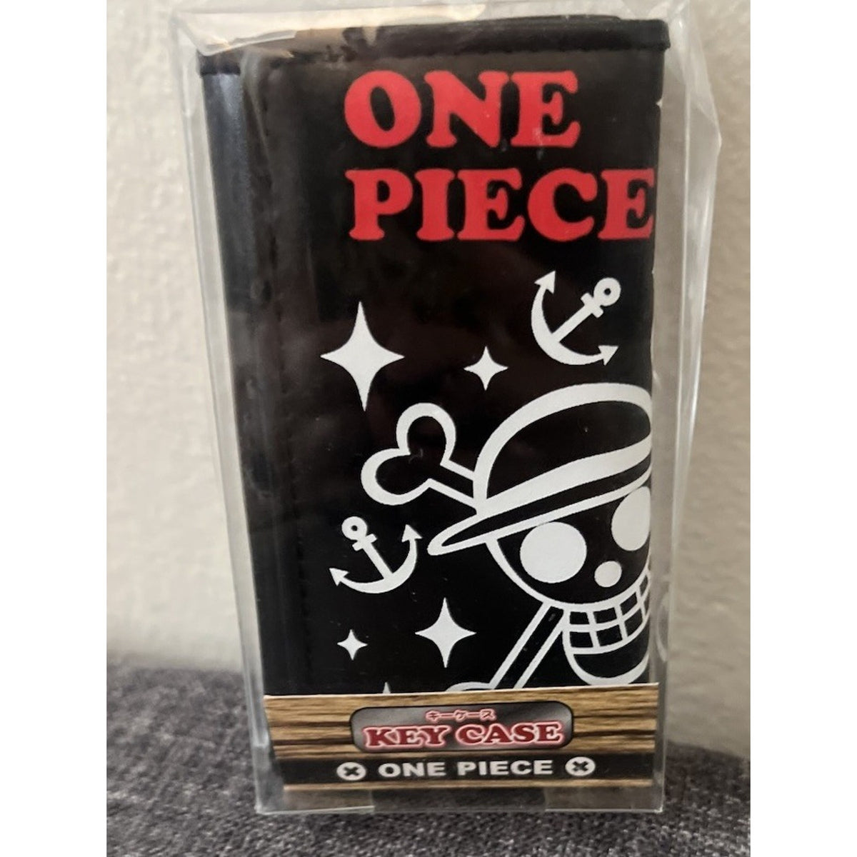 One Piece Darts Key Case Bandai